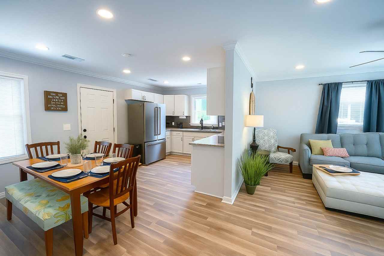 3830 Manchester Dr #1293787P - Photo 2 of 24