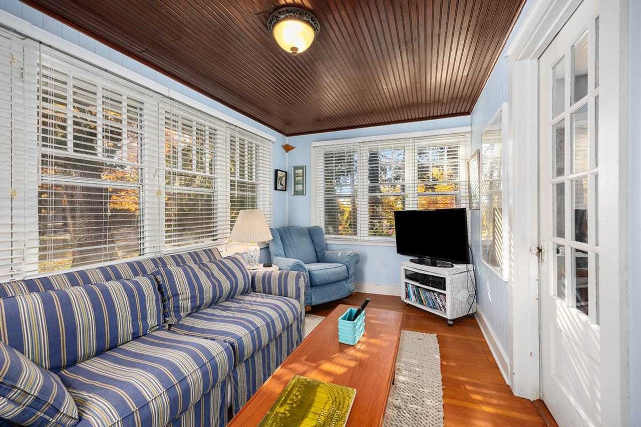 630 Pleasant St #1317409P - Photo 2 of 42