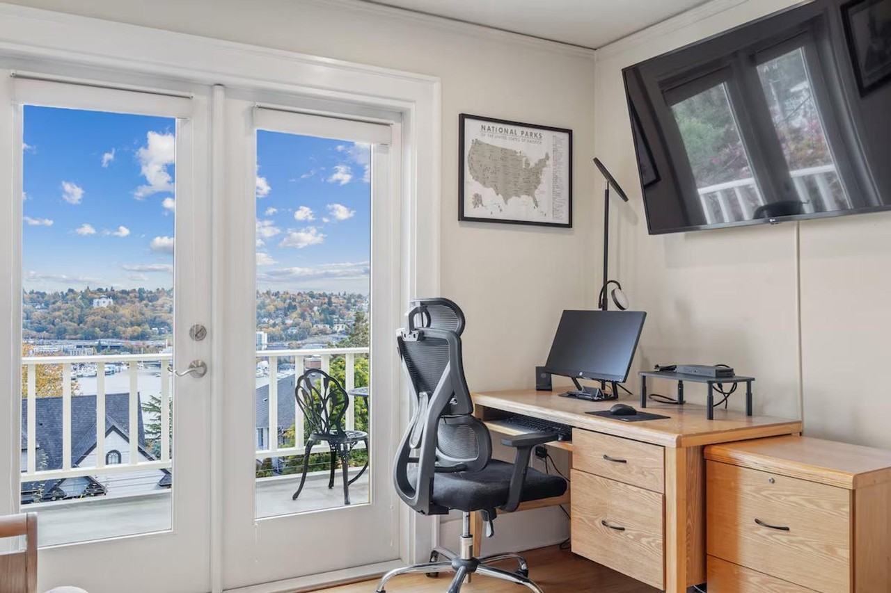 1514 Bigelow Ave N #1325080P - Photo 4 of 43