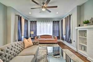 featured image of 7931 S Eberhart Ave