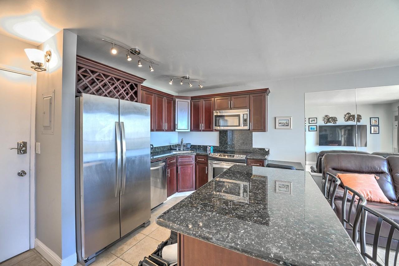 Hawaii St #1327717P - Photo 6 of 24