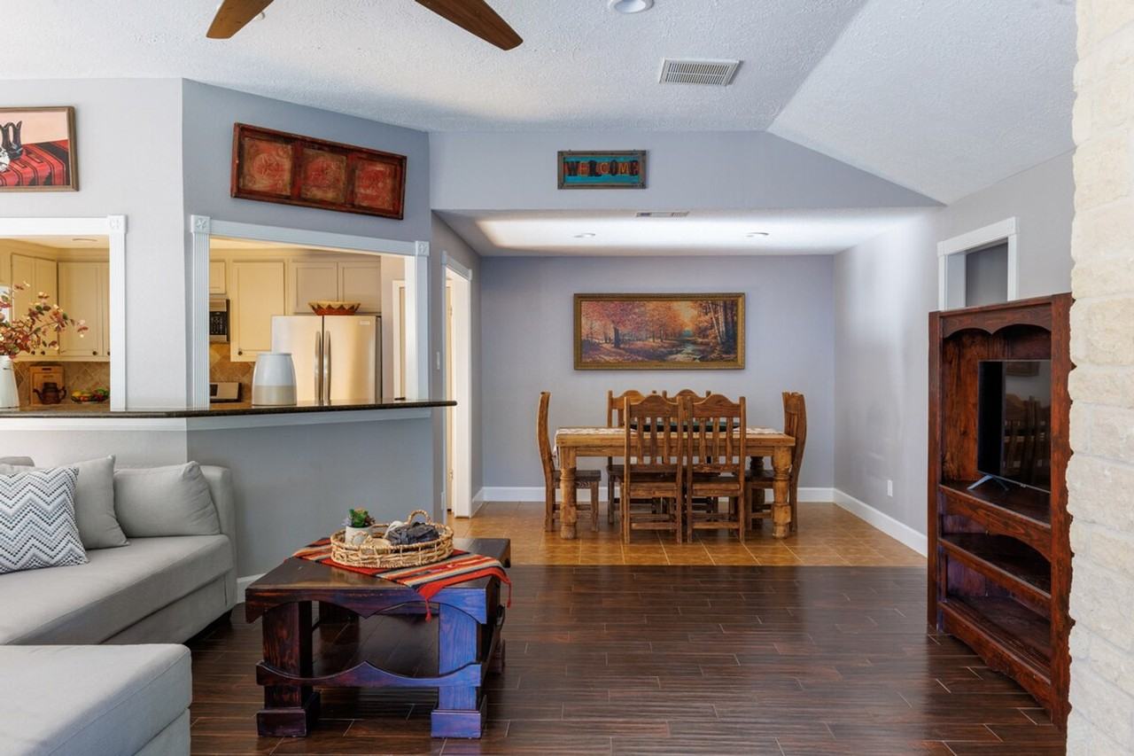 15818 Val Vista Dr #1330086P - Photo 3 of 24