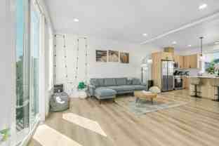 3309 Ne 42nd Pl - Photo 1 of 1