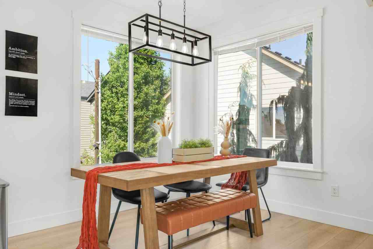 3309 Ne 42nd Pl #1334335P - Photo 5 of 43