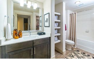 707 Park Ave Ne - Photo 1 of 1