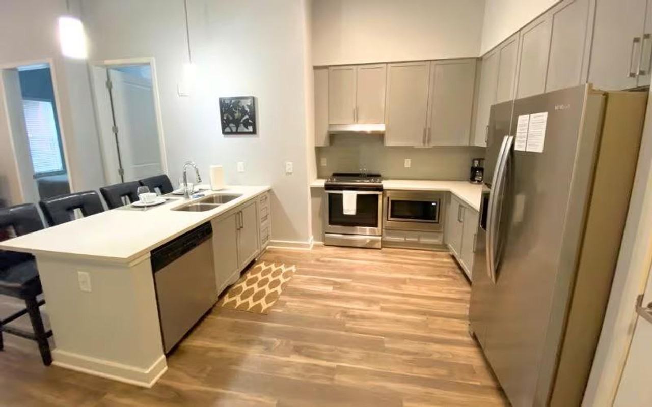 225 Sandy Springs Cir #1332861P - Photo 2 of 11