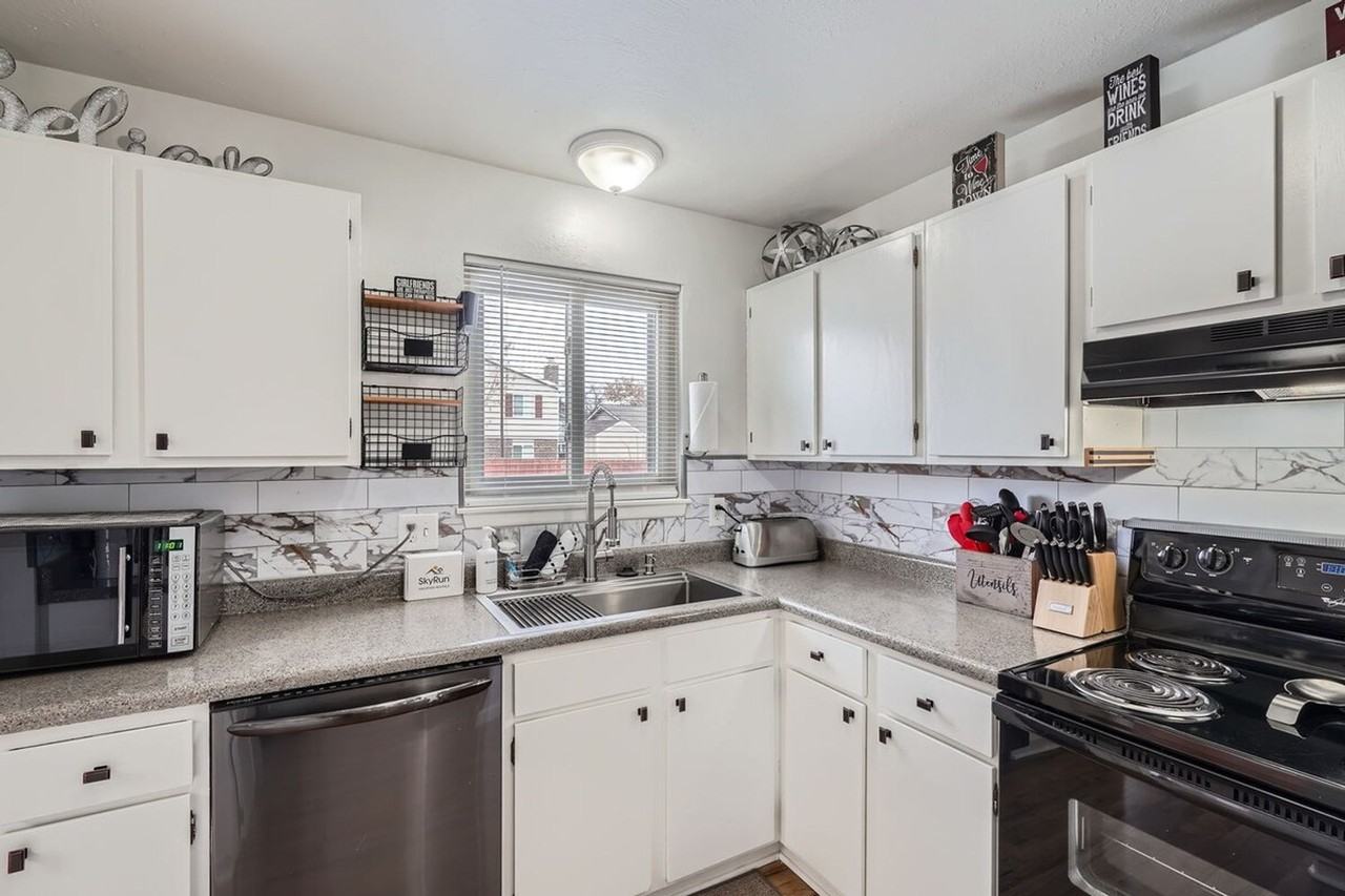 10968 Jay St #1338726P - Photo 7 of 26