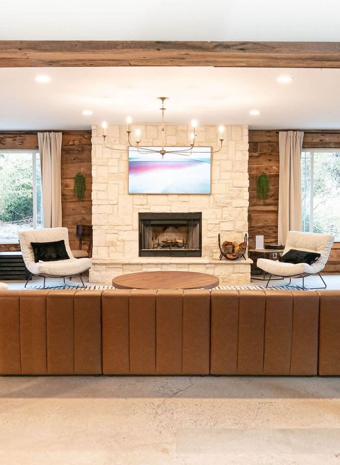 8442 East McNelly Road - Photo 3 of 96