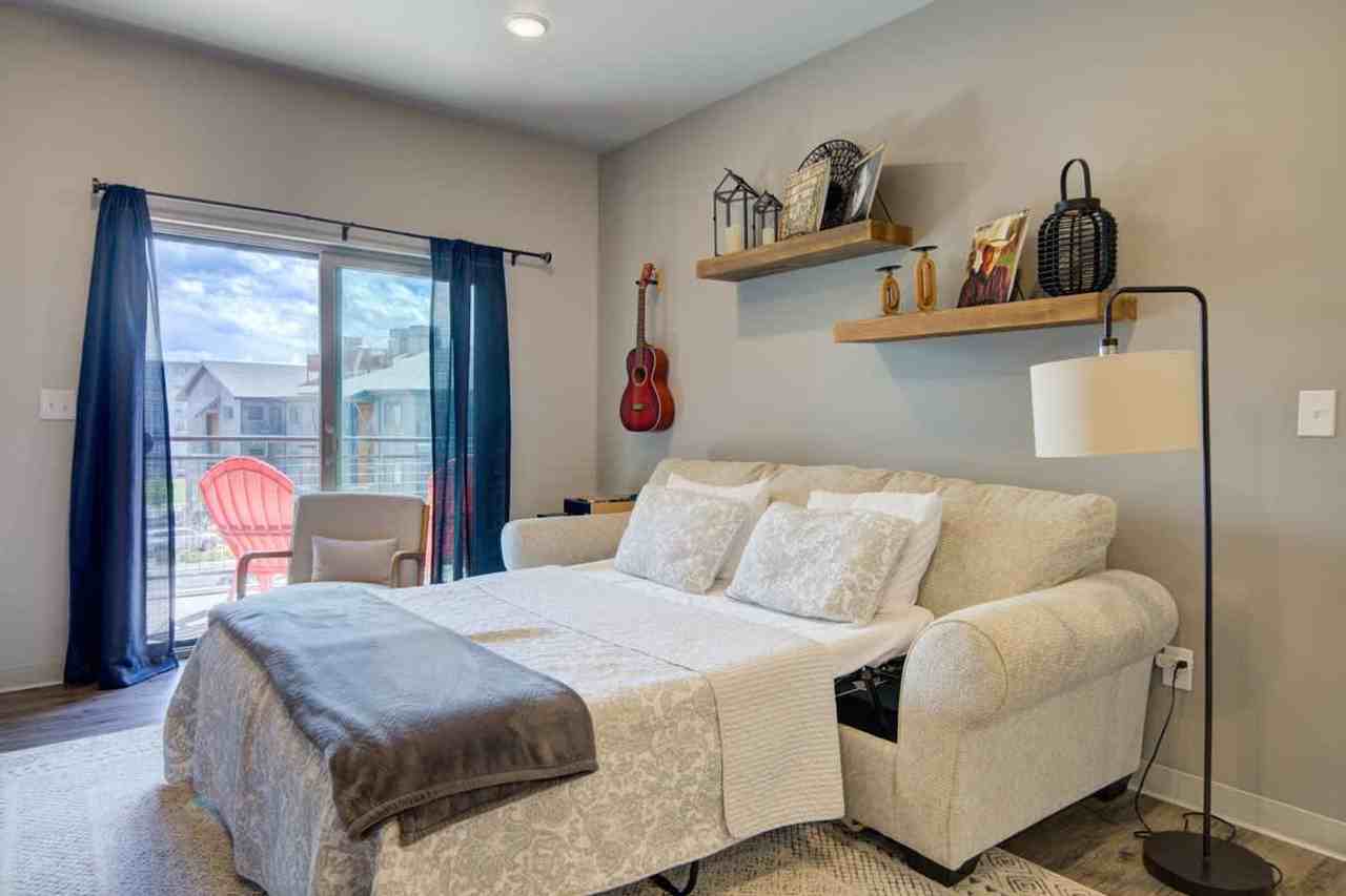 2210 Remington Way #1339975P - Photo 6 of 30