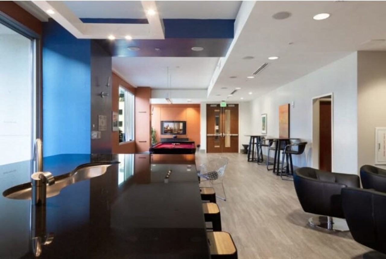 4 W Martin Luther King Blvd #1344184P - Photo 3 of 15