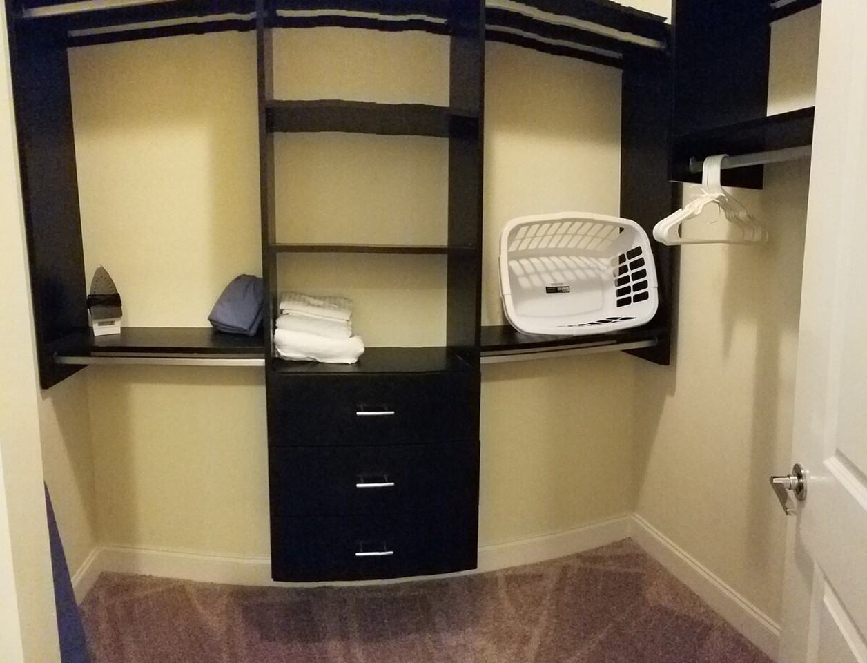 5720 Carnegie Blvd #1344152P - Photo 5 of 21