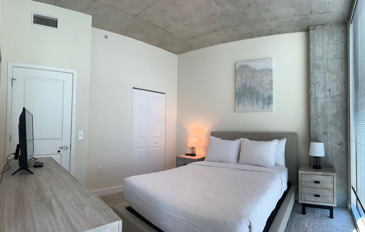 300 S Church St #1344154P - Photo 2 of 24