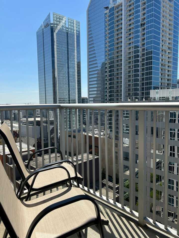 300 S Church St #1344154P - Photo 4 of 24