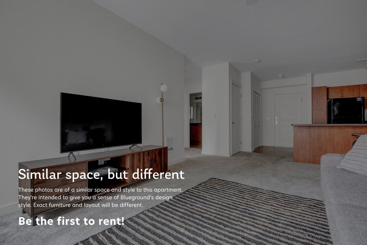 362 Bellevue Way Ne #1002 - Photo 4 of 18