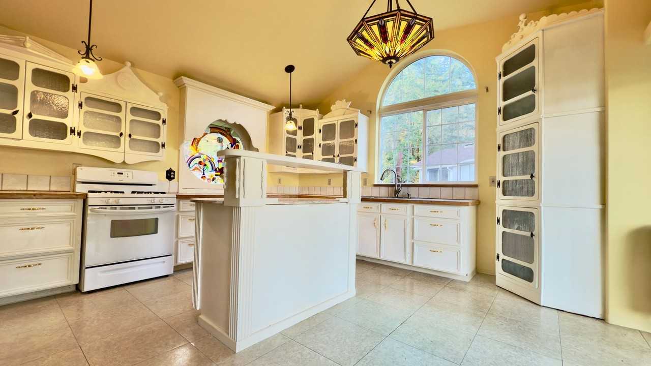 401A Summit Lake Shore Rd Nw - Photo 5 of 20