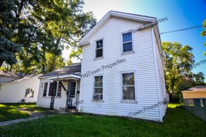 featured image of 10 5th Avenue #1