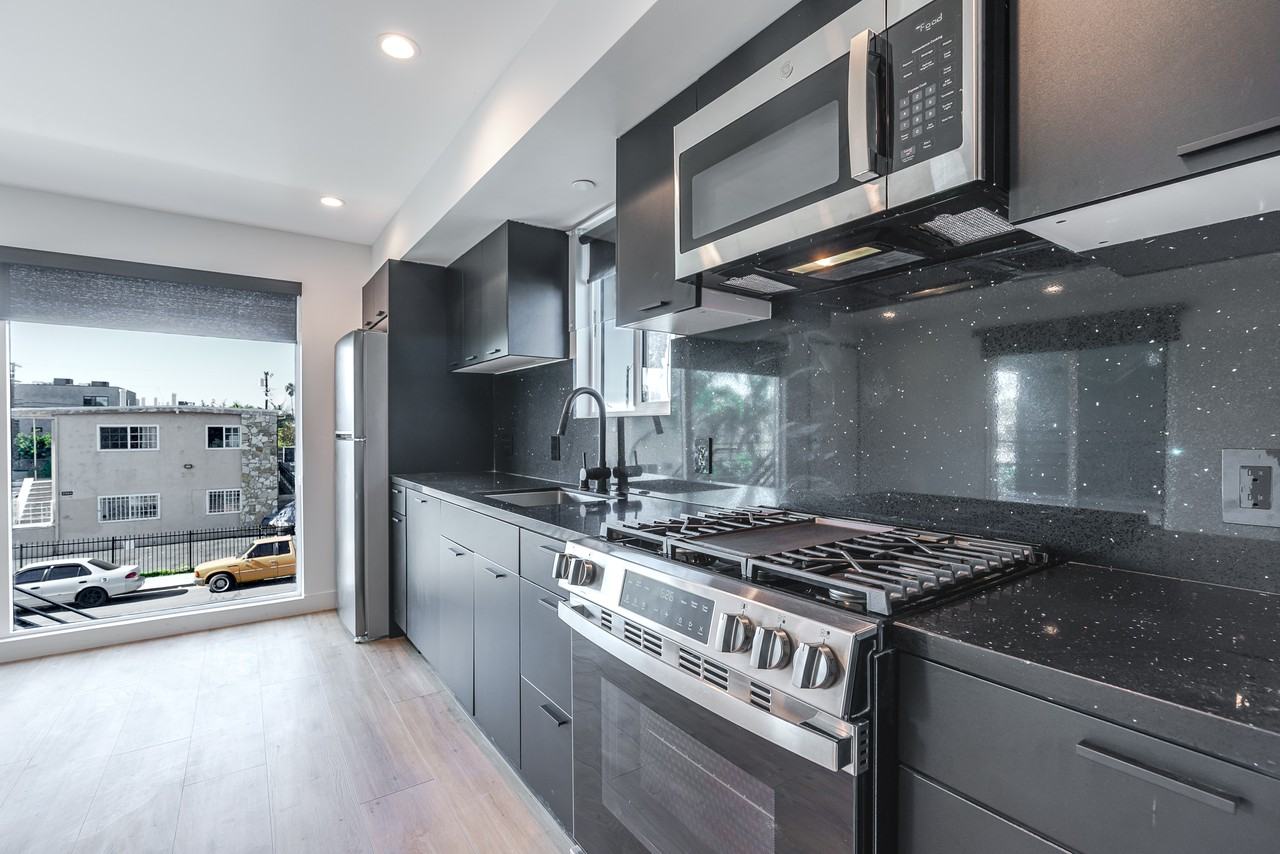 2304 Ridgeley Drive #10 - Photo 2 of 21