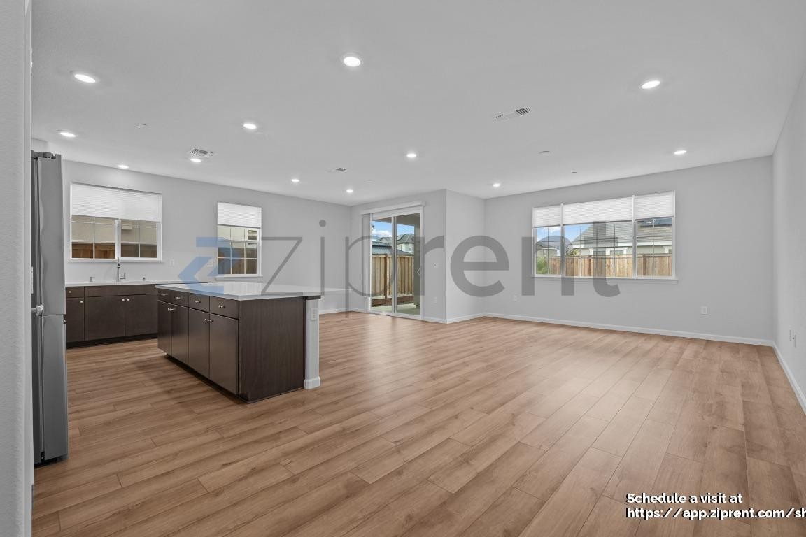 6006 Driver Ct - Photo 6 of 23