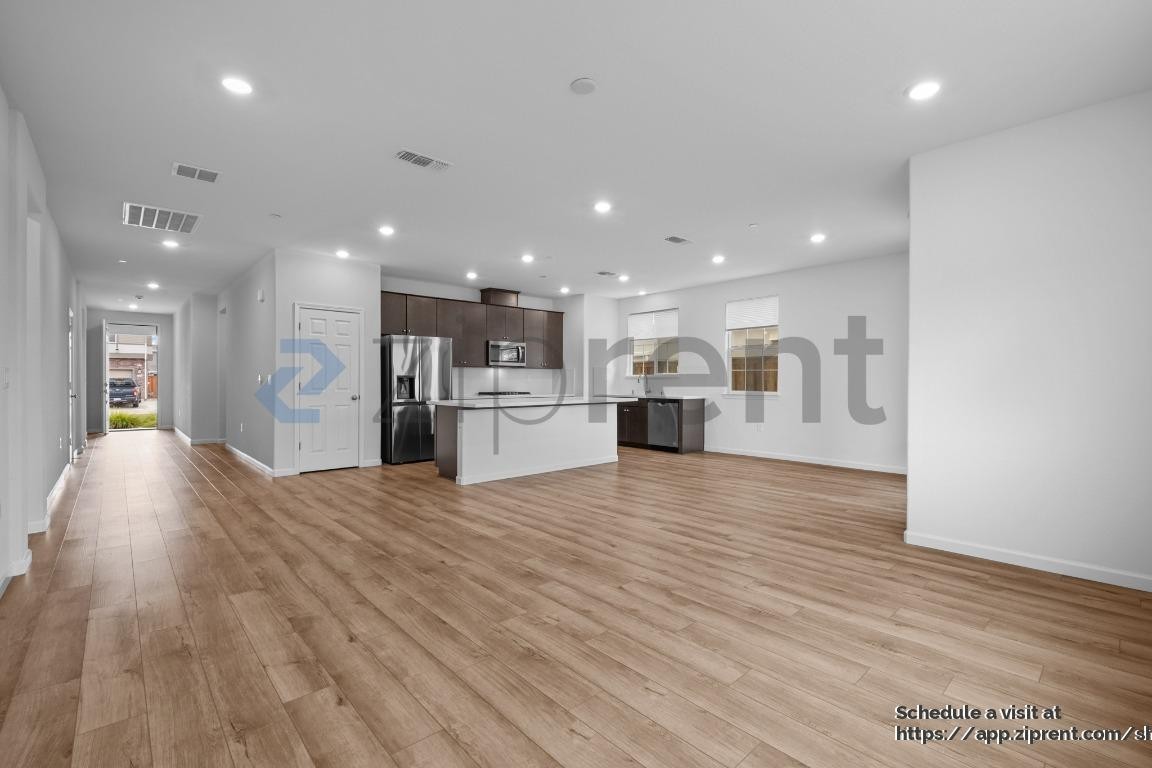 6006 Driver Ct - Photo 7 of 23