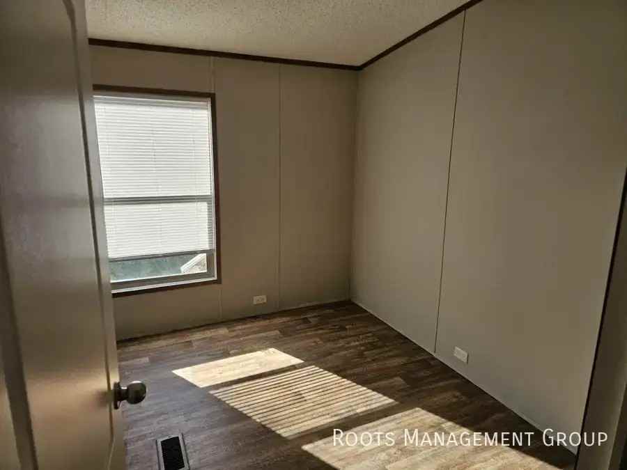 9 Riviera Courts Dr #9 - Photo 6 of 17