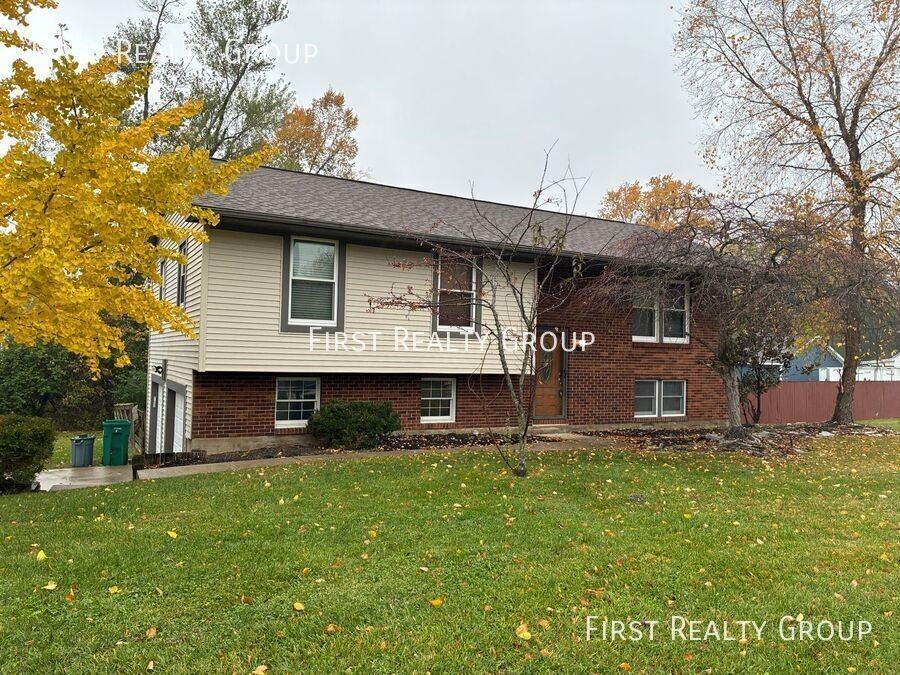 37 West Lytle-Five Points Road