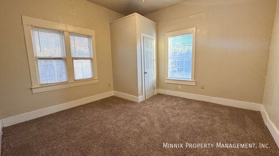 4413 36th St - Photo 6 of 14