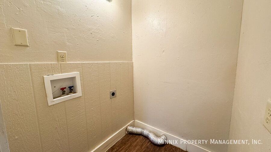 4413 36th St - Photo 7 of 14