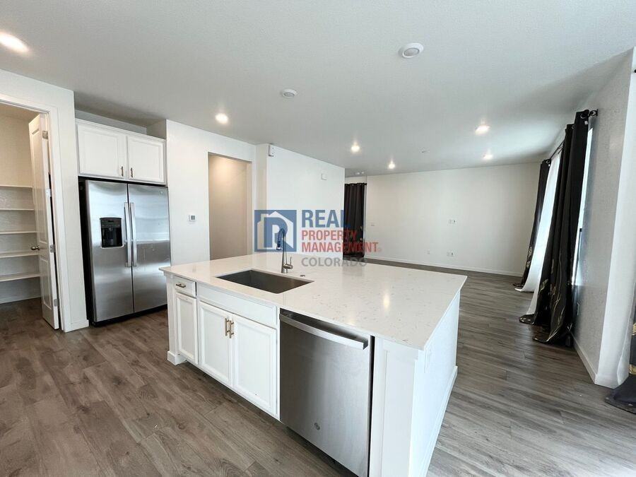 17590 East 95th Avenue - Photo 2 of 18