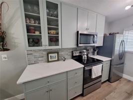 featured image of 708 Tamiami Trl S