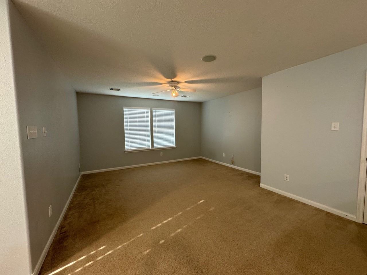 3403 Braddock Ln #3403 - Photo 4 of 18