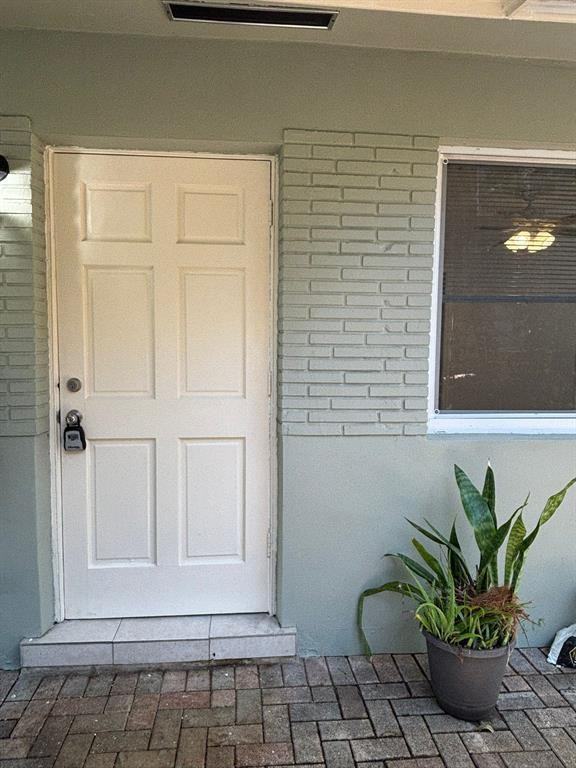 1713 N Dixie Hwy #1713-3 - Photo 5 of 14