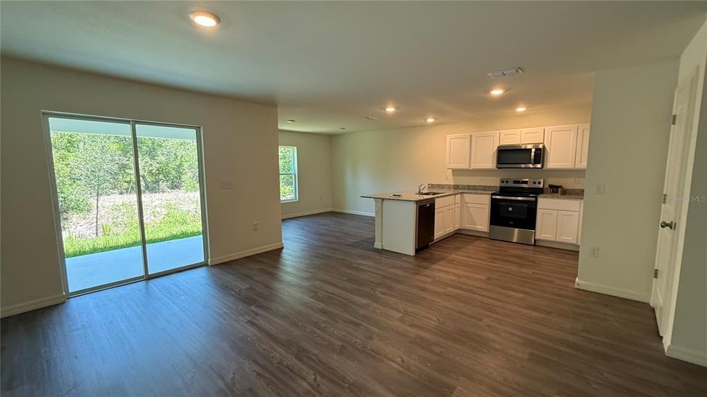 28072 Pasadena Dr #28072 - Photo 3 of 13