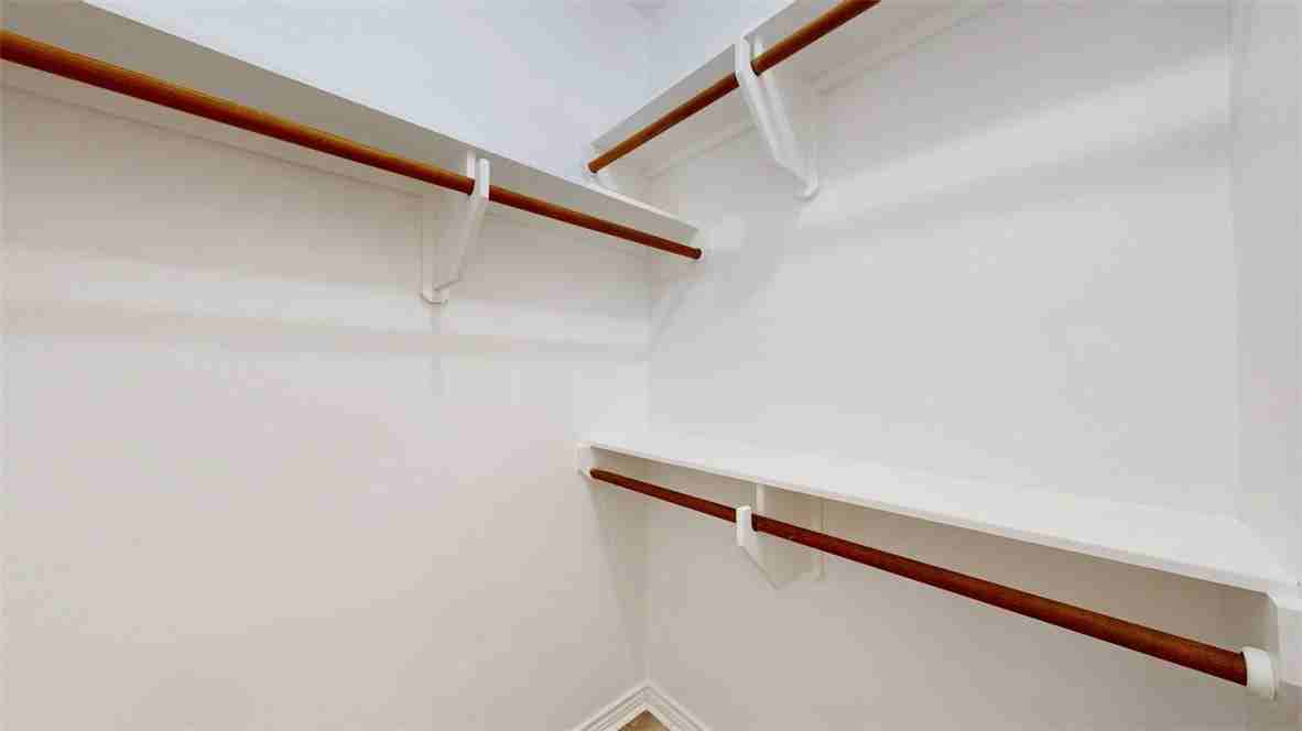 511 Fraternity Row #511 - Photo 4 of 29