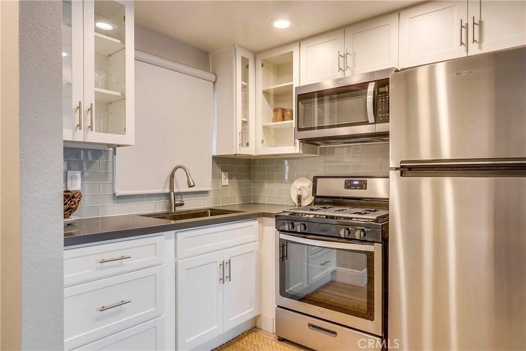 312 Broadway St #312-5 - Photo 2 of 40