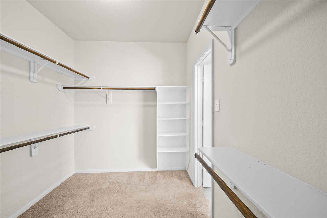 3203 Windsor Ranch Ln #3203 - Photo 4 of 34