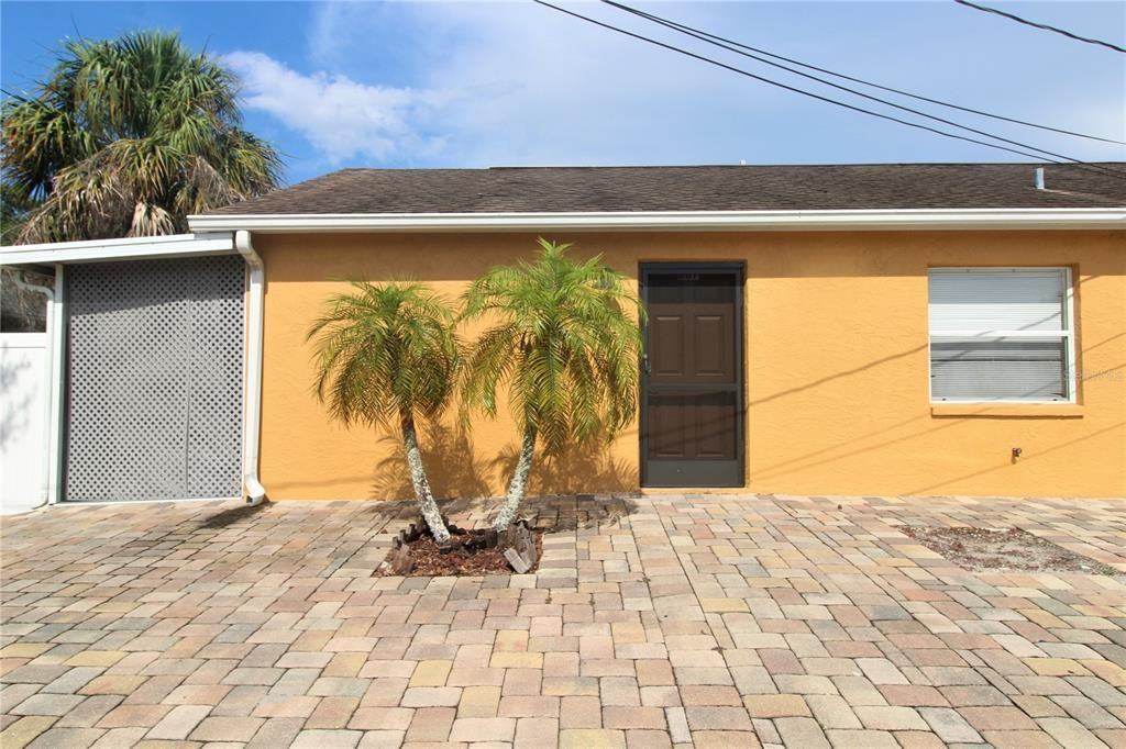 867 Ponder Ave #867 - Photo 6 of 12