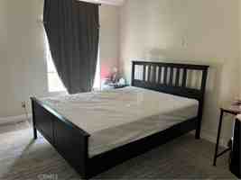 featured image of 27 Dartmouth #27-26