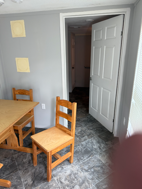 23 Meadowview Ln - Photo 5 of 7