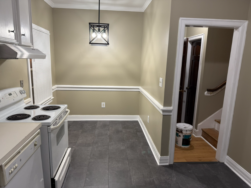 2144 Rexford Rd #2148 - Photo 7 of 13