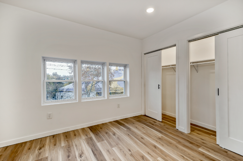 3836 W Girard Ave #4 - Photo 3 of 6