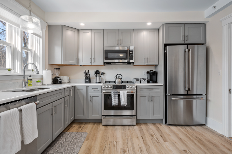 284 Highland St #2 - Photo 3 of 16