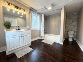 featured image of 184 Burritt Rd #2