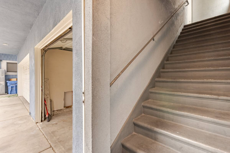 4218 Dalton Ave - Photo 2 of 20