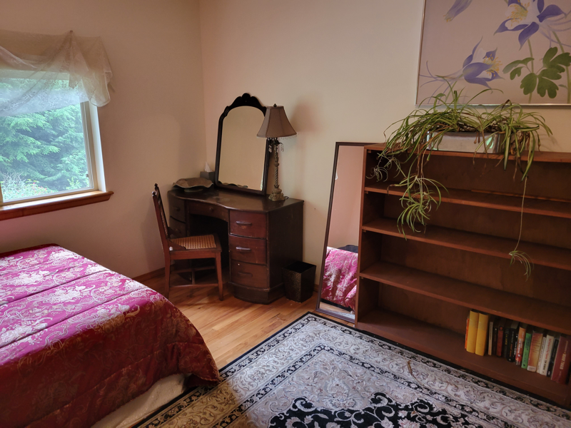 1310 Oyster Creek Ln - Photo 3 of 5