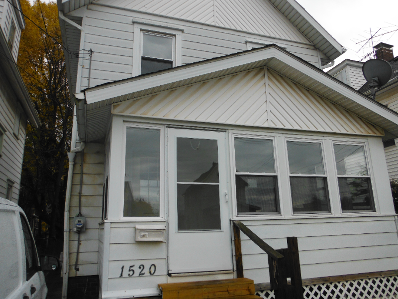 1520 Frazer Ave Nw - Photo 2 of 20