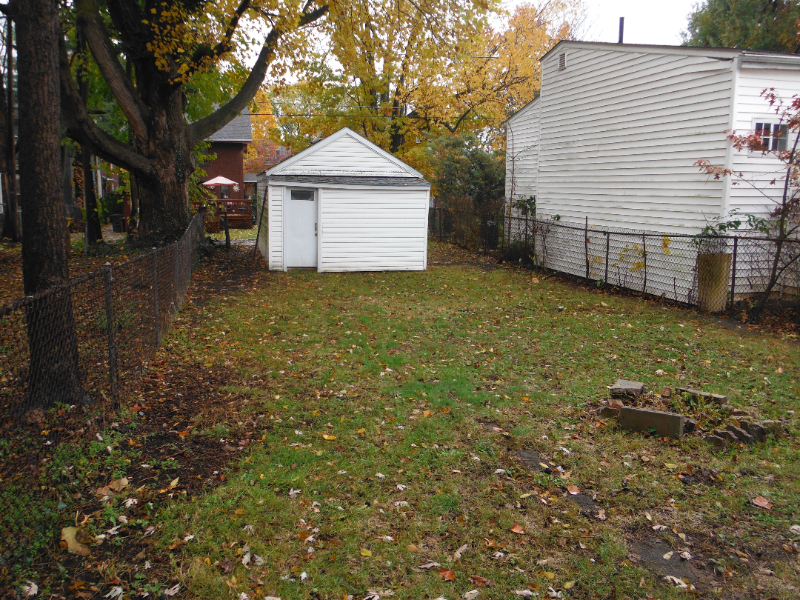 1520 Frazer Ave Nw - Photo 4 of 20