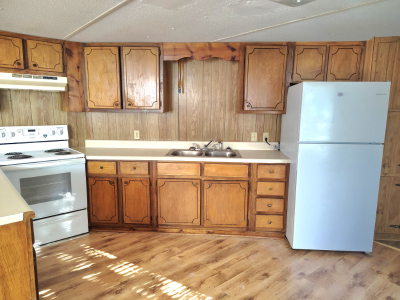 1033 Highwaye. #33 - Photo 2 of 6