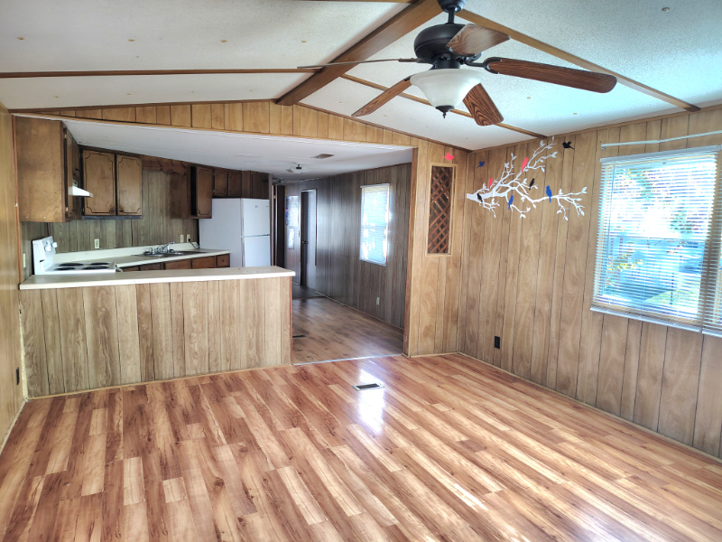 1033 Highwaye. #33 - Photo 3 of 6