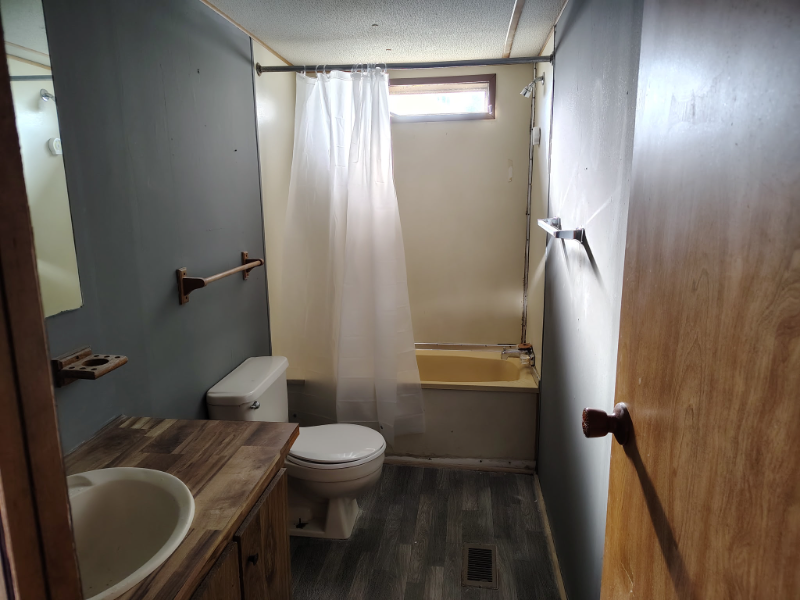 1033 Highwaye. #33 - Photo 6 of 6