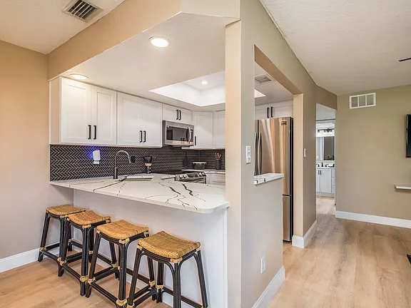 1005 S Bayshore Blvd #202 - Photo 5 of 20